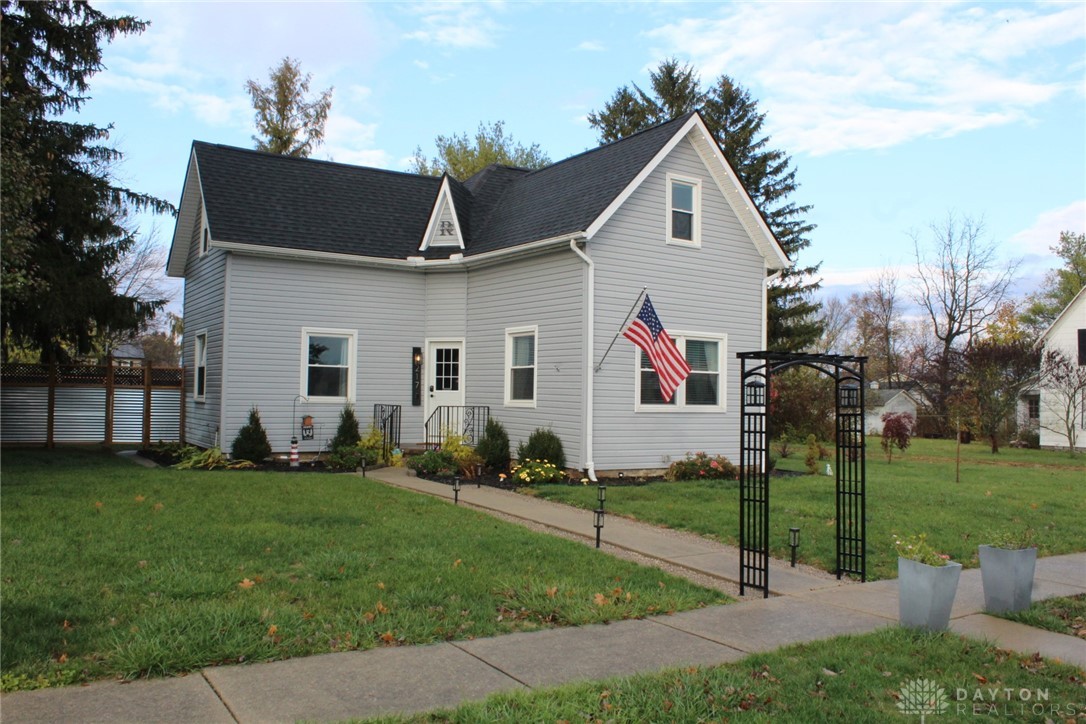 217 Orchard Street, West Manchester, Ohio image 1