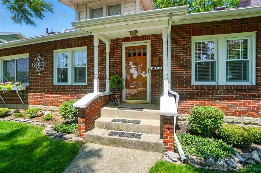 624 Snowhill Boulevard, Springfield, Ohio image 6