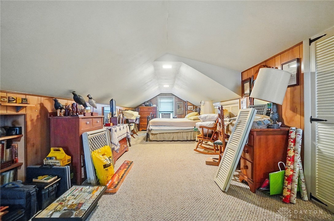 624 Snowhill Boulevard, Springfield, Ohio image 35