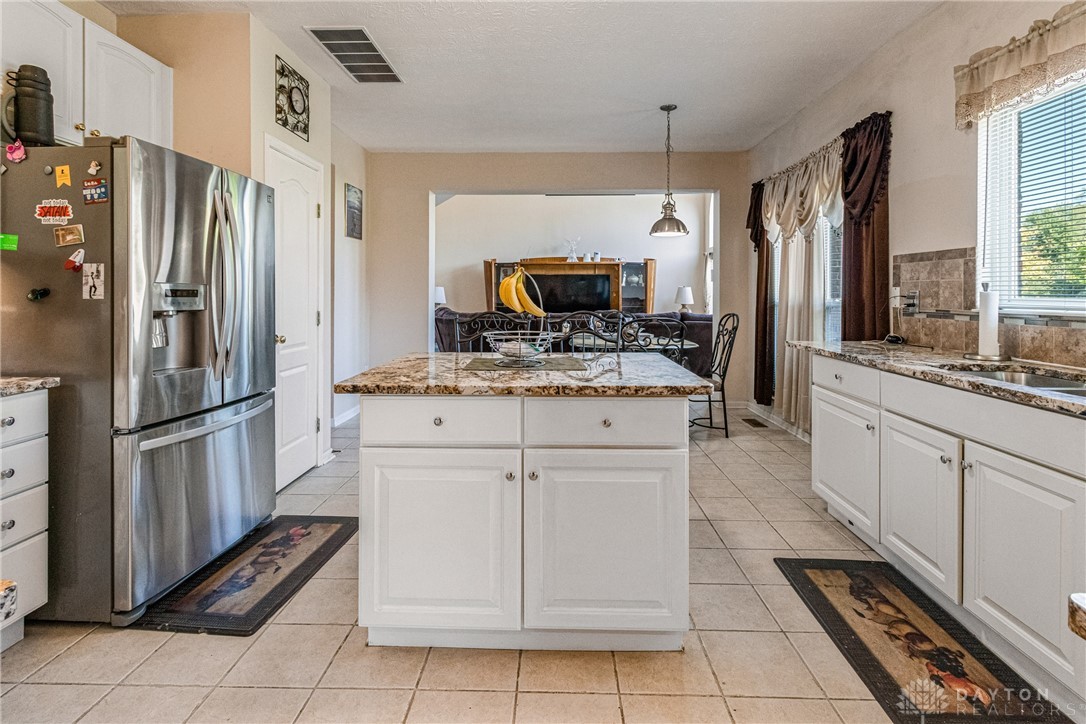 Miamisburg, Ohio 45342, United States, 4 Bedrooms Bedrooms, ,3 BathroomsBathrooms,Residential,Active,228731