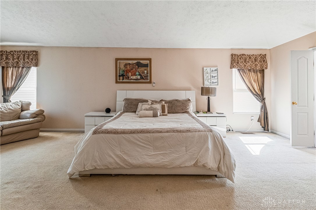 Miamisburg, Ohio 45342, United States, 4 Bedrooms Bedrooms, ,3 BathroomsBathrooms,Residential,Active,228731