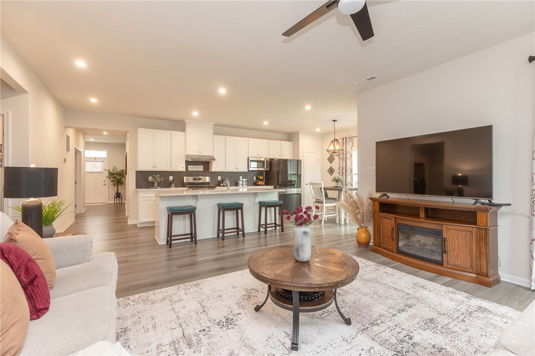 2085 Codaz Way, Dayton, Ohio image 9