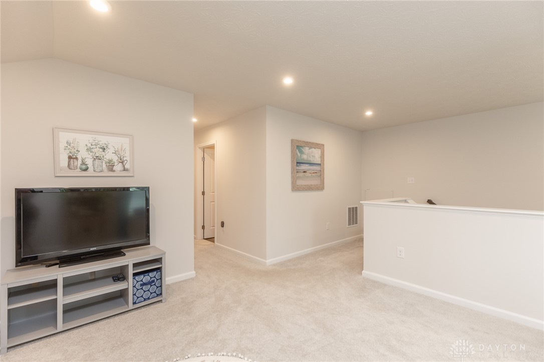 2085 Codaz Way, Dayton, Ohio image 34