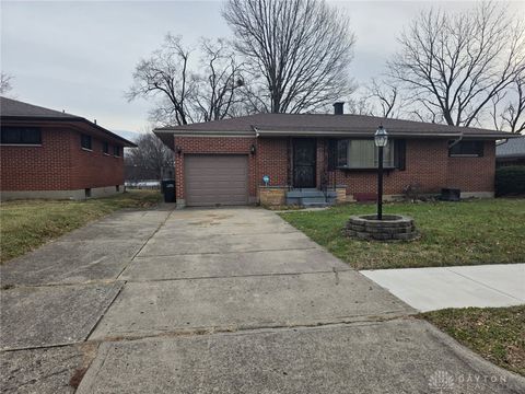 Photo of 1632 Academy Place, Dayton, OH 45406 (MLS # 950776)