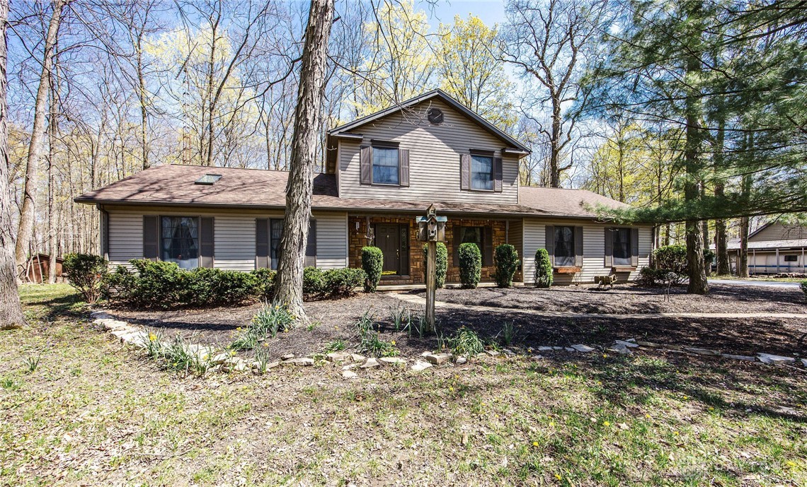 225 Country Road, Urbana, Ohio image 1
