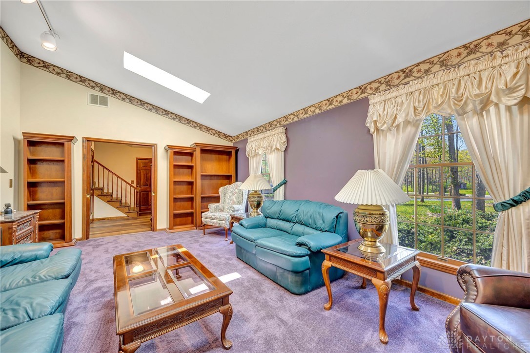225 Country Road, Urbana, Ohio image 7