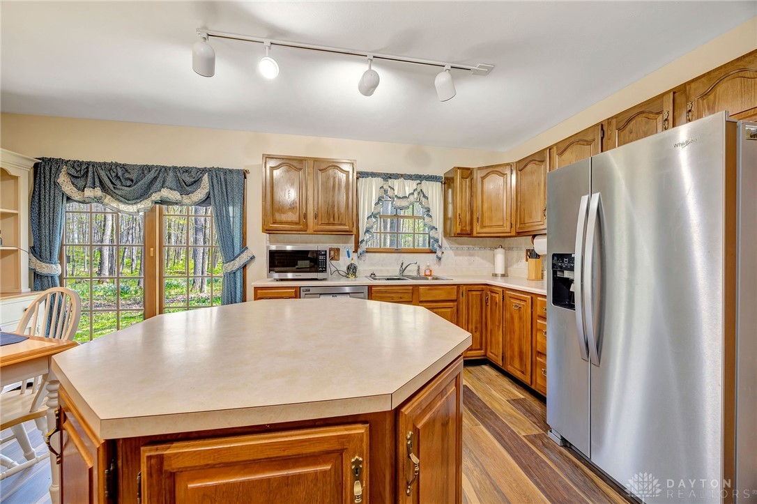 225 Country Road, Urbana, Ohio image 21