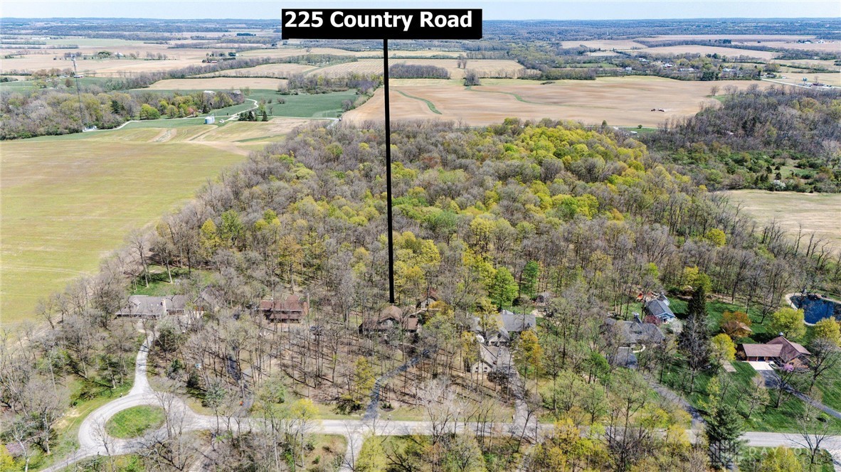 225 Country Road, Urbana, Ohio image 35