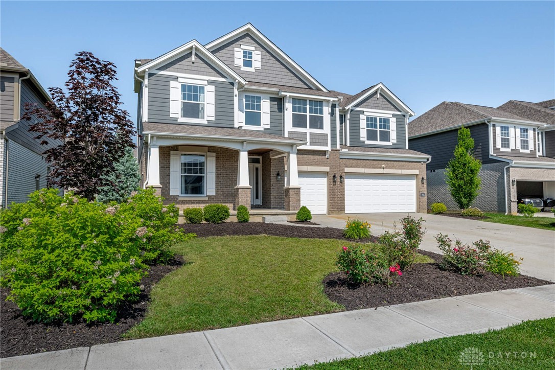 705 Dewmar Drive, Beavercreek, Ohio image 2