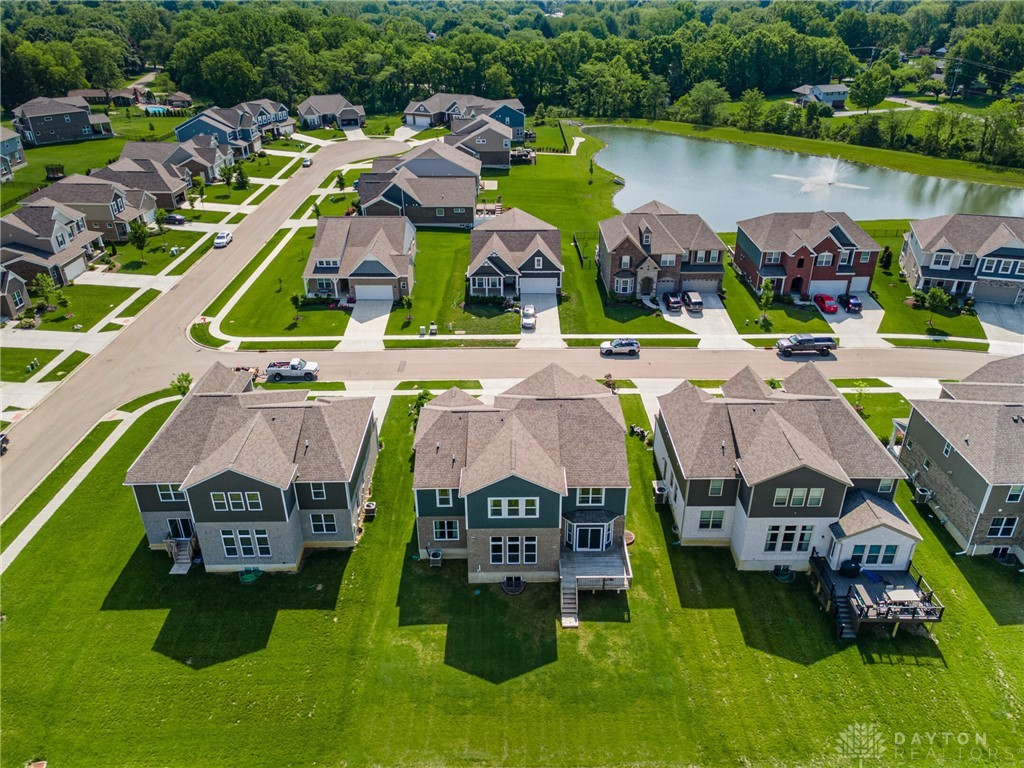 705 Dewmar Drive, Beavercreek, Ohio image 45