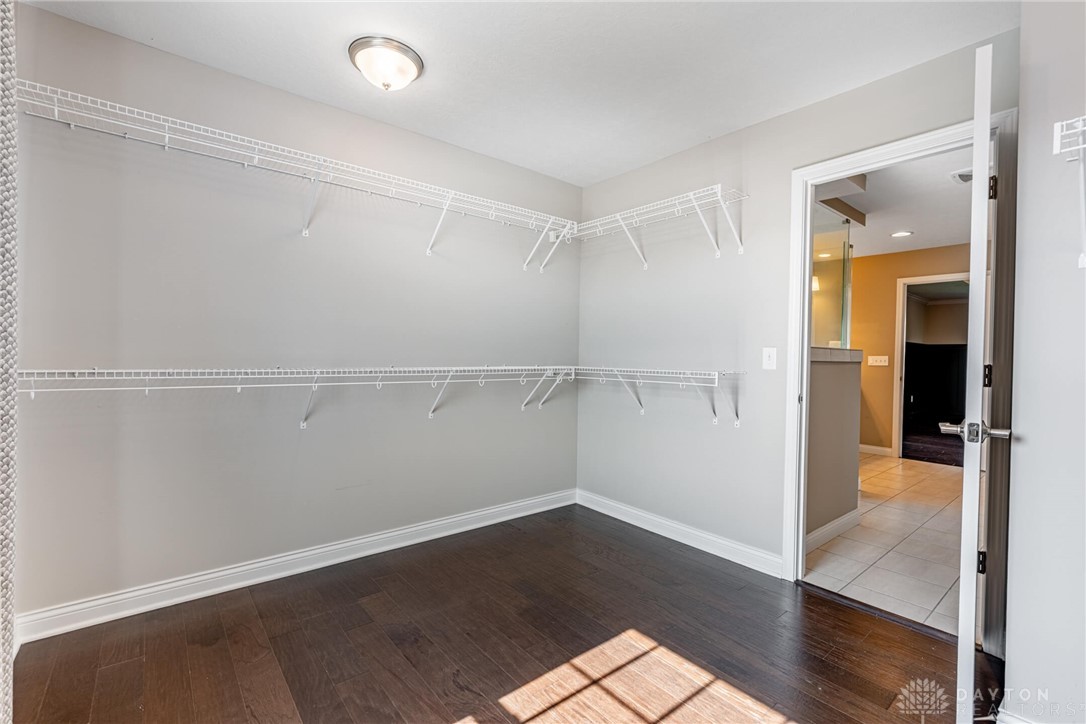 705 Dewmar Drive, Beavercreek, Ohio image 29