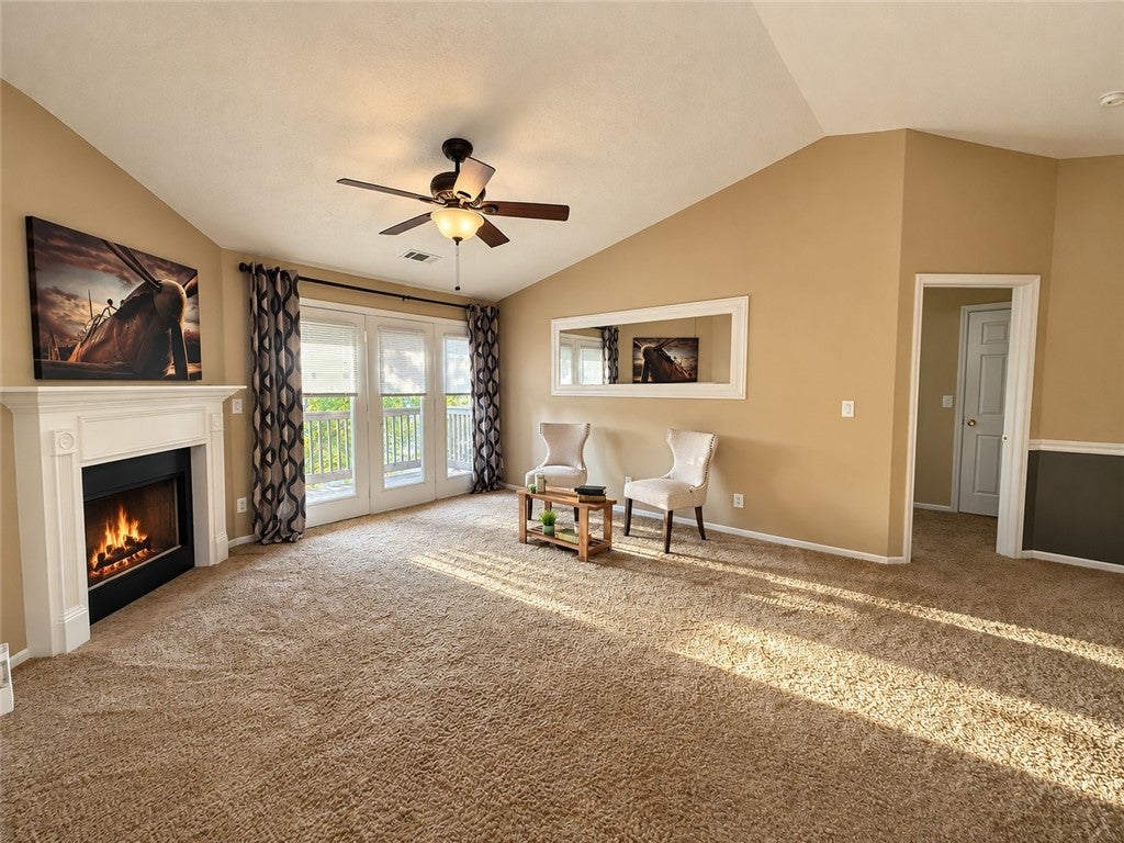 1820 Piper Lane 205