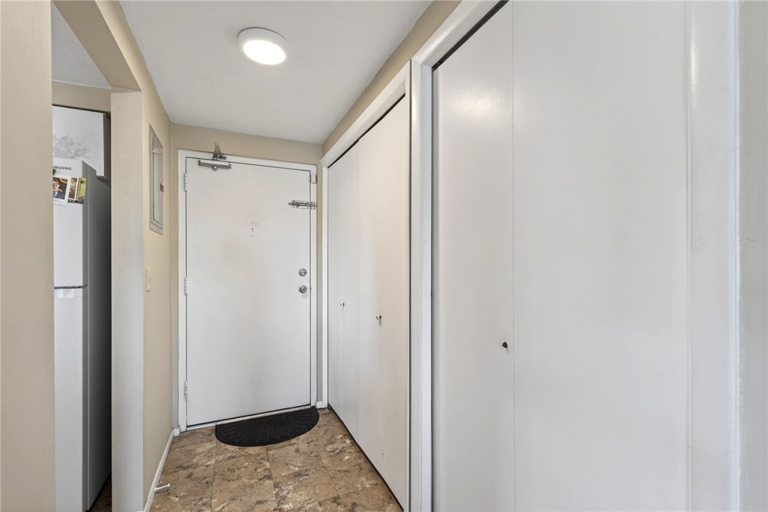 1000 Lookout Trail C