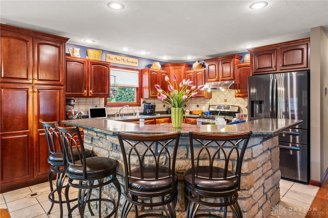 738 Governors Road, Troy, Ohio image 14