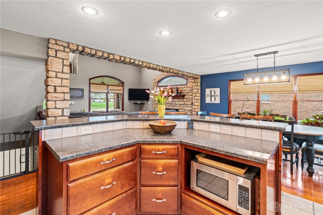 738 Governors Road, Troy, Ohio image 17