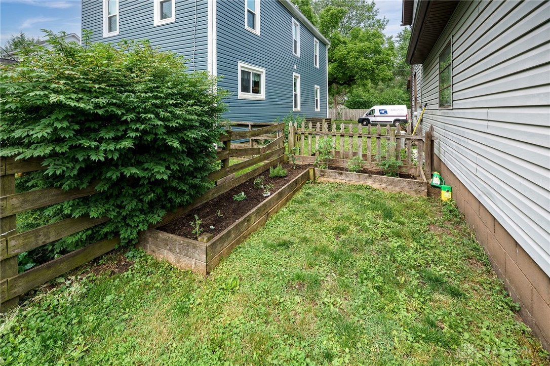 134 N 11th Street, Miamisburg, Ohio image 32