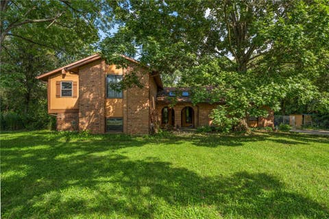 Photo of 7330 Silver Lane, Butler Twp, OH 45414 (MLS # 967373)