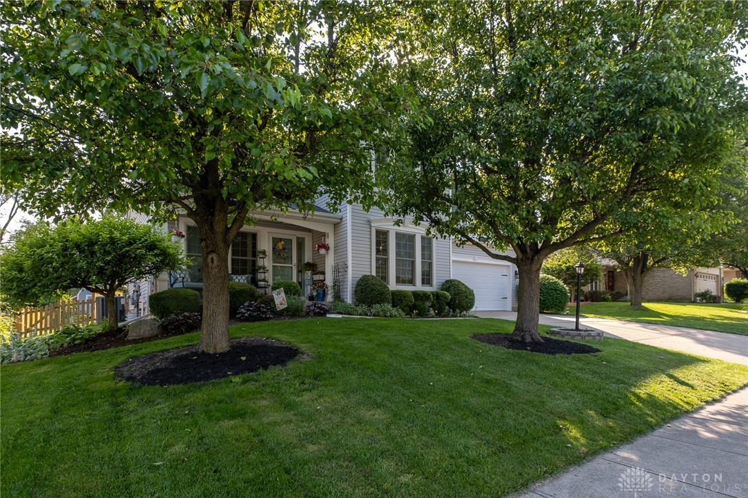 1199 Whitetail Drive, Fairborn, Ohio image 3