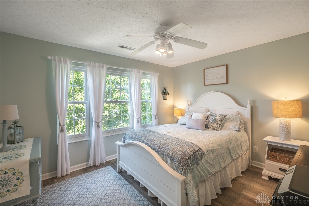 1199 Whitetail Drive, Fairborn, Ohio image 31