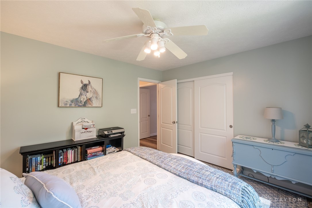 1199 Whitetail Drive, Fairborn, Ohio image 32