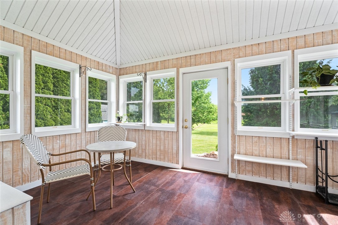 1747 Maple Lane, Beavercreek, Ohio image 27