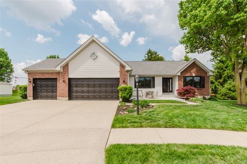 Photo of 4492 Longmeadow Lane, Beavercreek, OH 45430 (MLS # 957560)