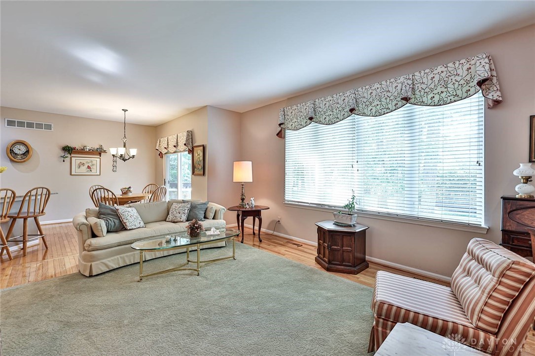 9376 Hickory Hill Court, Loveland, Ohio image 10