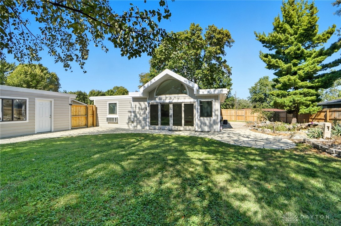 West Chester, Ohio 45069, United States, 3 Bedrooms Bedrooms, ,2 BathroomsBathrooms,Residential,Active,227185