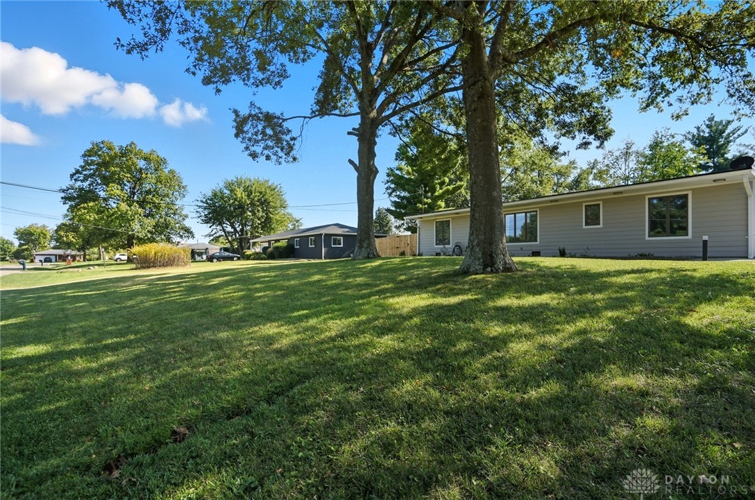 West Chester, Ohio 45069, United States, 3 Bedrooms Bedrooms, ,2 BathroomsBathrooms,Residential,Active,227185