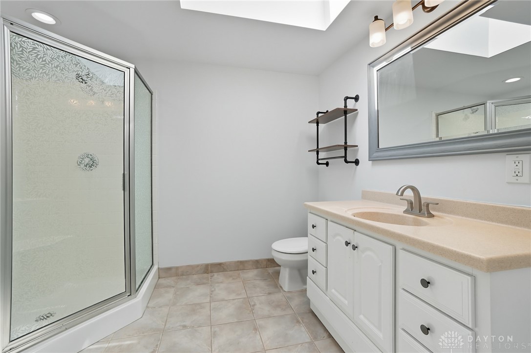 West Chester, Ohio 45069, United States, 3 Bedrooms Bedrooms, ,2 BathroomsBathrooms,Residential,Active,227185