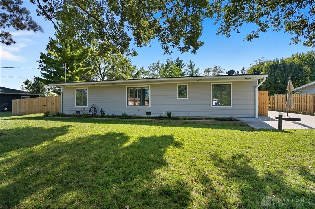 West Chester, Ohio 45069, United States, 3 Bedrooms Bedrooms, ,2 BathroomsBathrooms,Residential,Active,227185