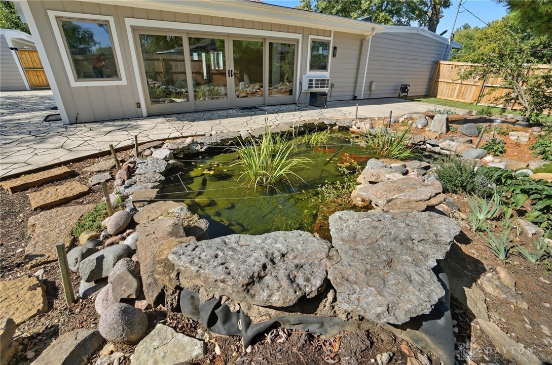 West Chester, Ohio 45069, United States, 3 Bedrooms Bedrooms, ,2 BathroomsBathrooms,Residential,Active,227185