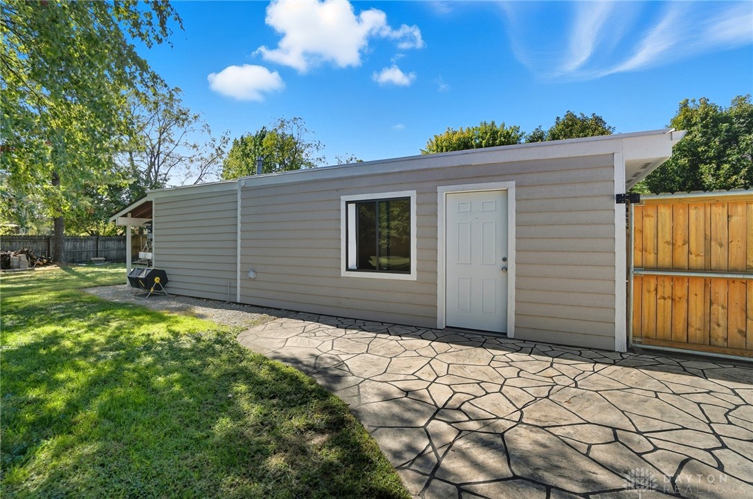 West Chester, Ohio 45069, United States, 3 Bedrooms Bedrooms, ,2 BathroomsBathrooms,Residential,Active,227185