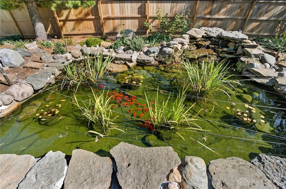 West Chester, Ohio 45069, United States, 3 Bedrooms Bedrooms, ,2 BathroomsBathrooms,Residential,Active,227185