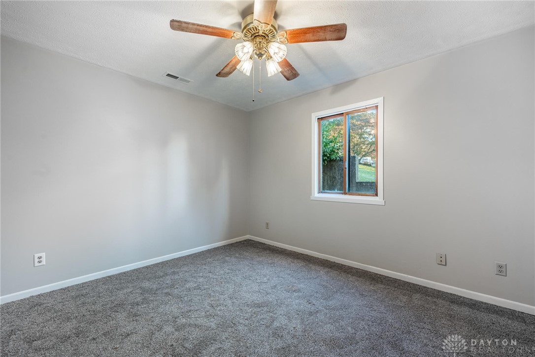 Waynesville, Ohio 45068, United States, 2 Bedrooms Bedrooms, ,1 BathroomBathrooms,Residential,Active,236445