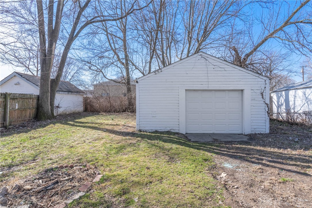 Moraine, Ohio 45439, United States, 2 Bedrooms Bedrooms, ,1 BathroomBathrooms,Residential,Active,127376