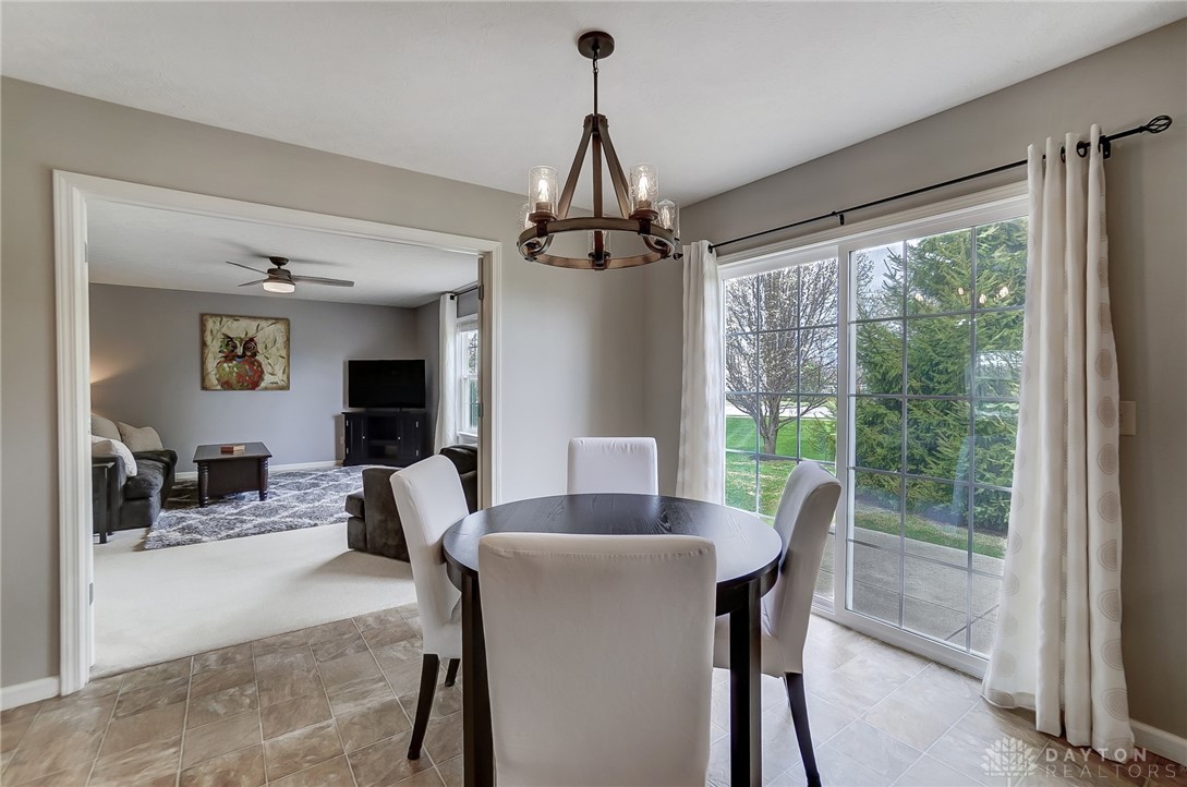 2673 Fieldbrook Court, Troy, Ohio image 19