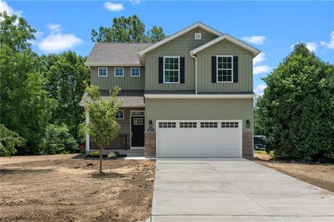 Photo of 2873 Cove Circle, Beavercreek, OH 45431 (MLS # 963333)