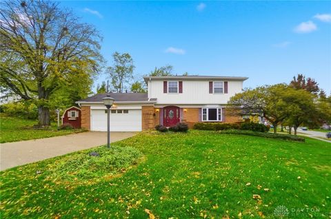 Photo of 4541 Acreview Lane, Dayton, OH 45429 (MLS # 947331)