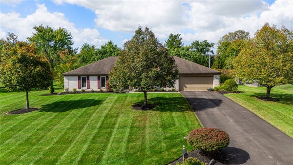 1582 ROAMONT DR, DAYTON, OH 45459 - Image bb1df58fe88a98a1e5d527fb790f3a5b/800571277