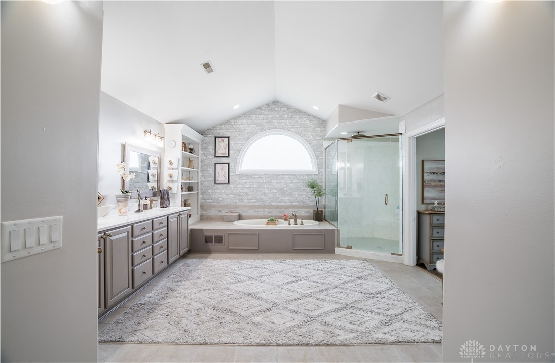 510 Stolle Drive, Springboro, Ohio image 34