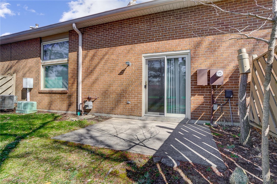 797 Hidden Circle, Dayton, Ohio image 48