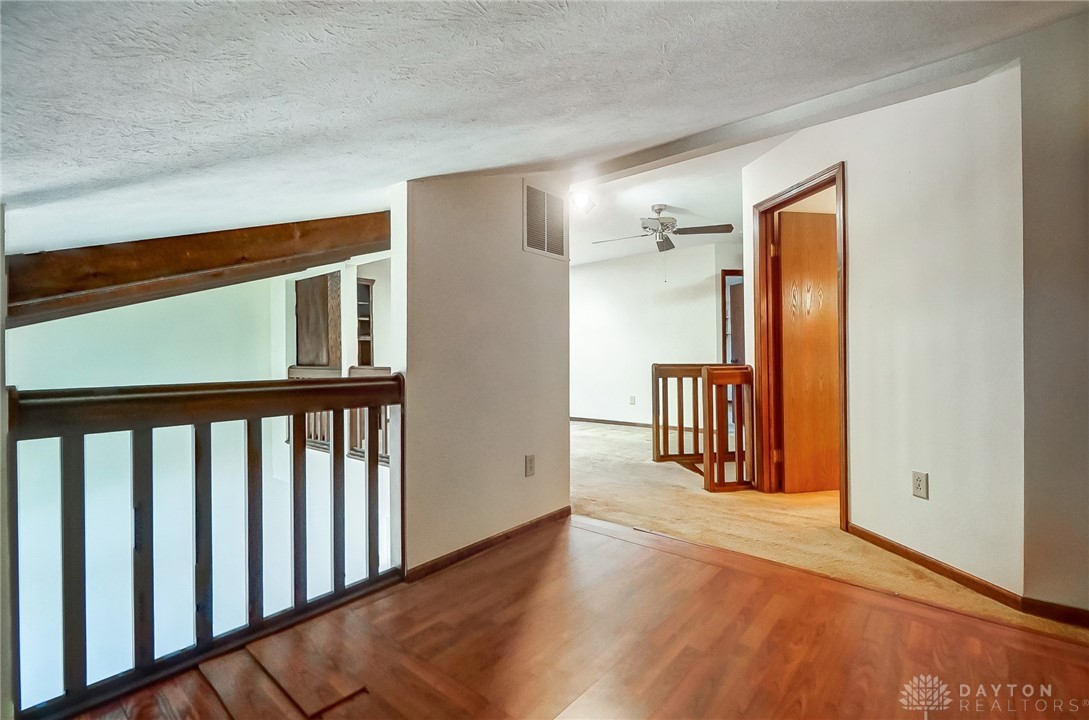 797 Hidden Circle, Dayton, Ohio image 35