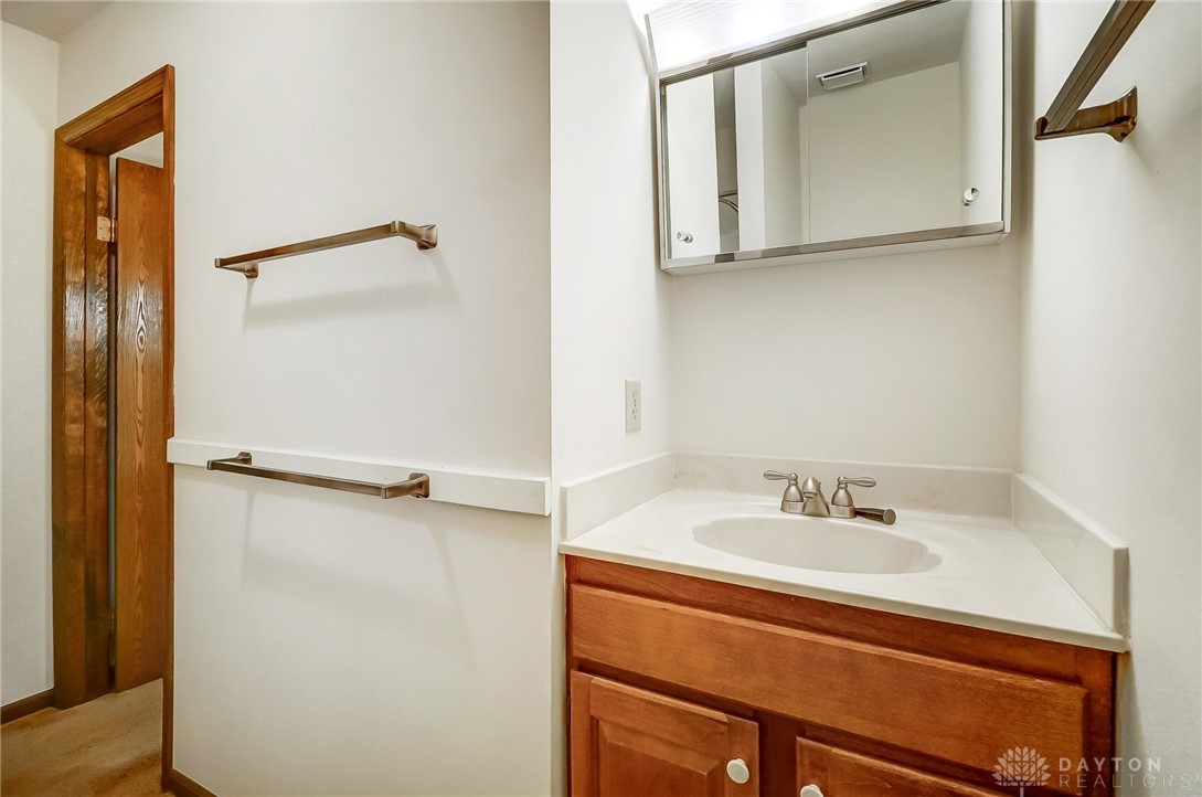 797 Hidden Circle, Dayton, Ohio image 44