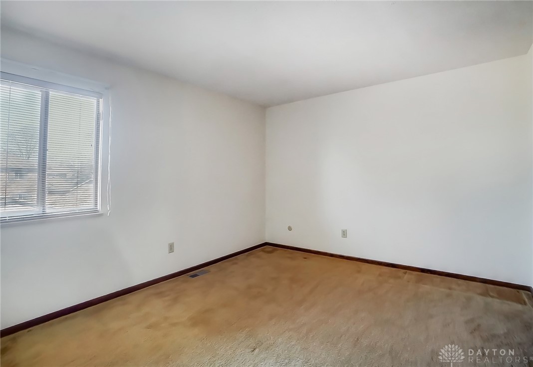 797 Hidden Circle, Dayton, Ohio image 39