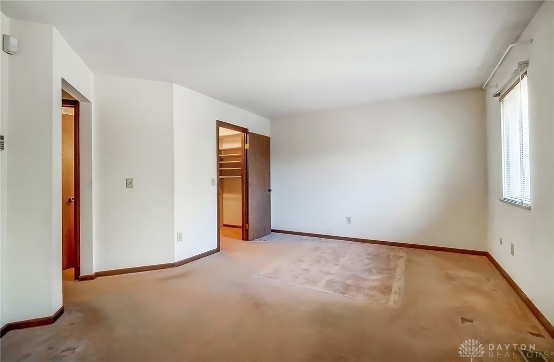 797 Hidden Circle, Dayton, Ohio image 23