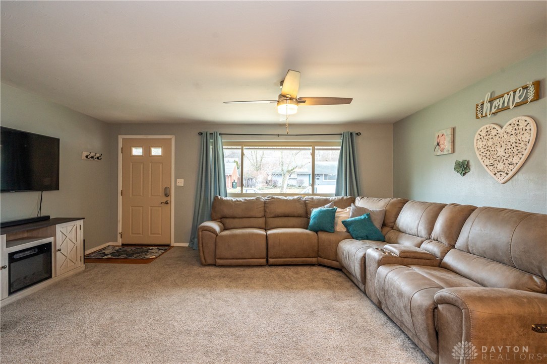 3603 Utica Drive, Kettering, Ohio image 6