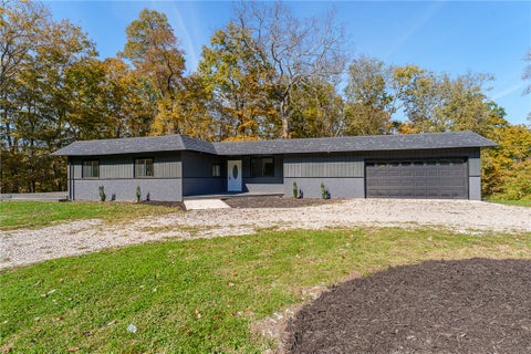 Photo of 2160 Waynesville Road, Sugarcreek Twp, OH 45305 (MLS # 971898)