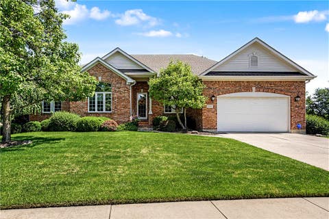Homes For Sale - 775 Lennox Court<br/> Miami County, Tipp City, OH 45371
