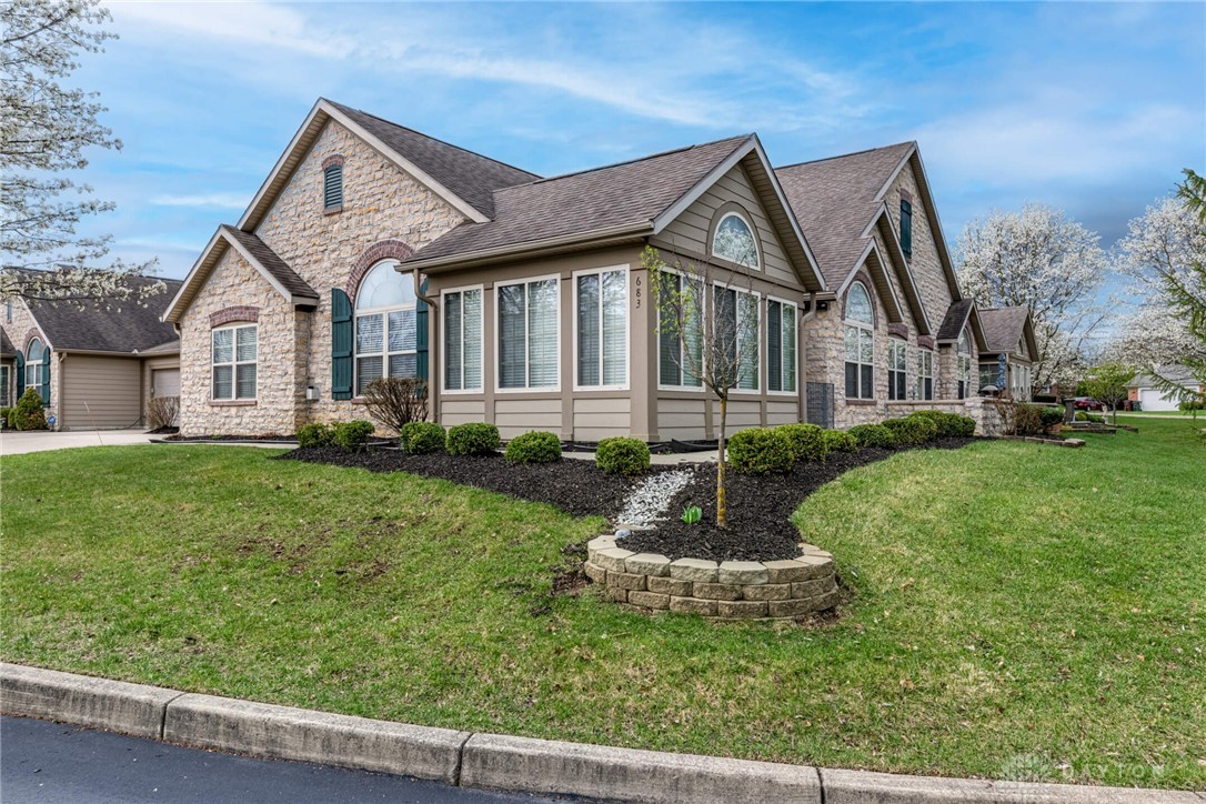 683 Sagamon Drive, Beavercreek, Ohio image 1